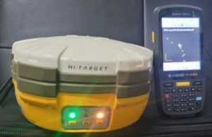 Hi-TARGET V30 GPS